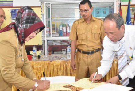 Universitas PGRI Palembang Jalin Kerja Sama SMAN 2 Sembawa dan MKKS SMA Banyuasin