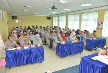 UPGRI Palembang Gelar Kegiatan Pendampingan Eksternal Penyusunan Proposal Penelitian, PkM, dan Program Kreativitas Mahasiswa