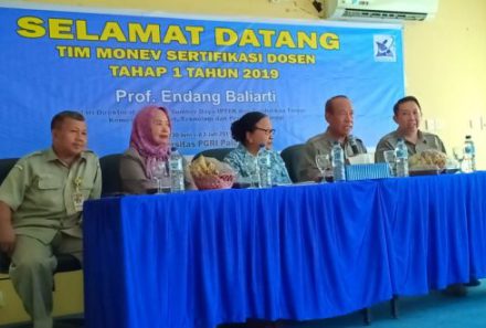 Tim Monev Sertifikasi Dosen Dari Kemenristikdikti Kunjungi Universitas PGRI Palembang