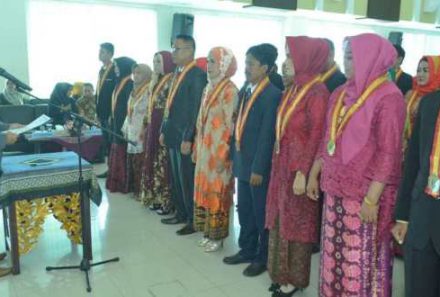 Empat Lulusan PPs Universitas PGRI Palembang Raih Predikat Dengan Pujian