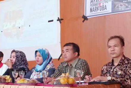 Mahasiswa KKN/KKL Universitas PGRI Palembang Gelar Sosialisasi Bahaya Narkoba di Kota Prabumulih