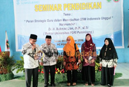 Gelar Seminar Nasional Pendidikan, PGRI Muaraenim Hadirkan Nara Sumber Rektor Universitas PGRI Palembang