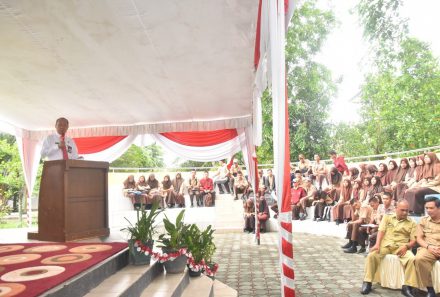 Rektor Universitas PGRI Palembang Teken MoU dan Sosialisasi di SMKN 3 Sekayu Muba