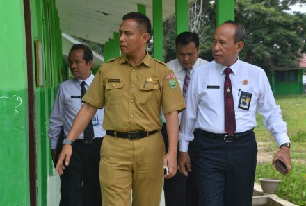 Rektor Universitas PGRI Palembang Silaturahmi dan Kunjungi SMAN 4 Sekayu Muba