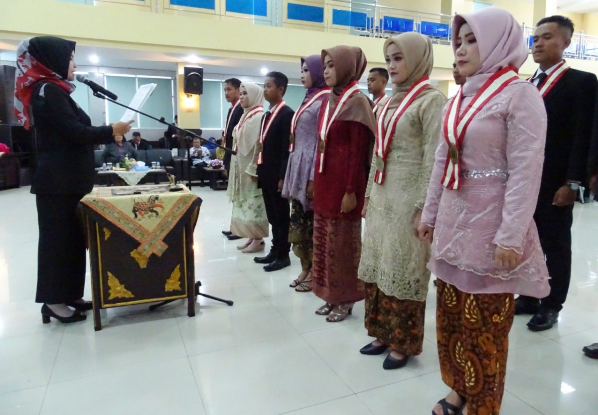 Lagi, FKIP Universitas PGRI Palembang Yudisium dan Lantik 107 Sarjana Baru  image