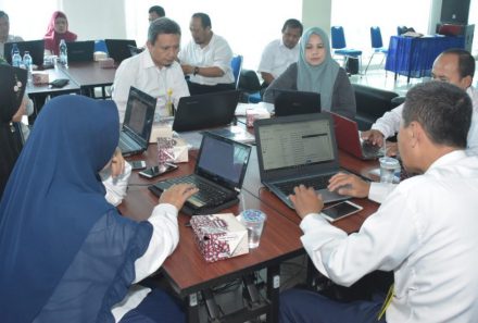 Universitas PGRI Palembang Gelar Workshop Penyusunan Borang Akreditasi APS 4.0