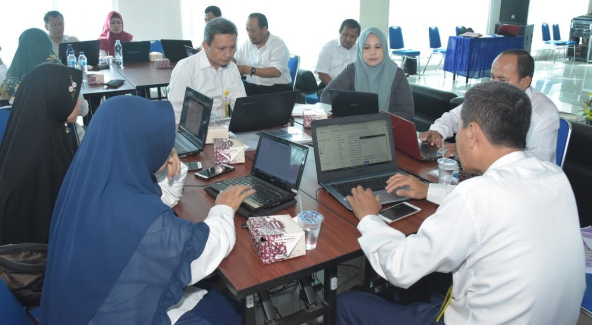 Universitas PGRI Palembang Gelar Workshop Penyusunan Borang Akreditasi APS 4.0