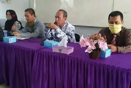 Mahasiswa Prodi Biologi Fakultas MIPA Universitas PGRI Palembang Ikuti Ujian Skripsi