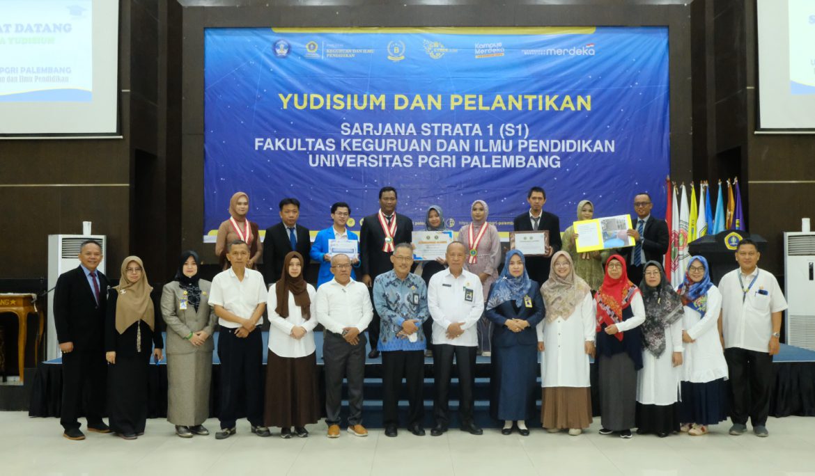 Peduli Sesama, HMPS Prodi Pendidikan Bahasa Indonesia dan Alumni UPGRIP Beri Bantuan UKM Mahasiswa Berprestasi