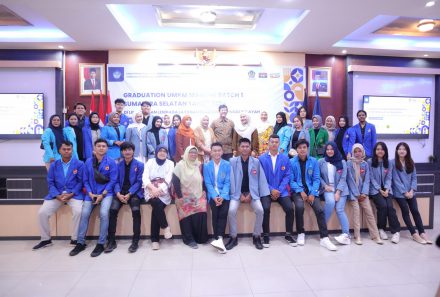 Luar Biasa! Mahasiswi Prodi Pendidikan J̤a̤sm̤a̤n̤i F̤K̤I̤P̤ UPGRIP Raih Prestasi Peserta Terbaik Program UMKM Mandiri 2024