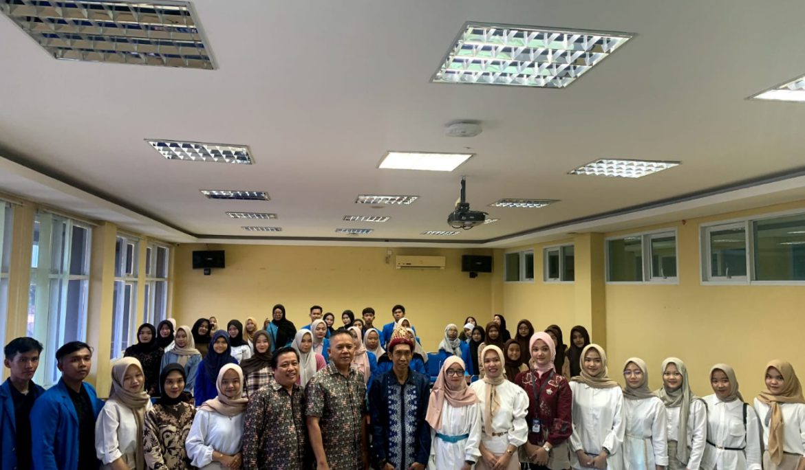 Lahirkan Enterpreneur Muda, FKIP UPGRIP Gelar Workshop Kewirausahaan