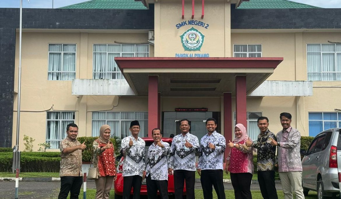 Dosen Pendidikan Jasmani UPGRIP Gelar PkM Pada Guru PJOK dan Sosialisasi di SMA/SMK Pangkal Pinang